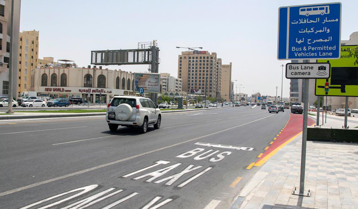 One lane on A-Ring Road dedicated only for public buses and taxis